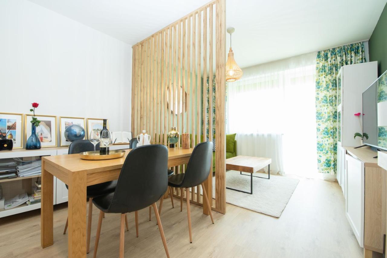 Apartman Sunset View Skalica Exteriör bild